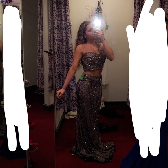 Prom Dress - Picture 3 of 7